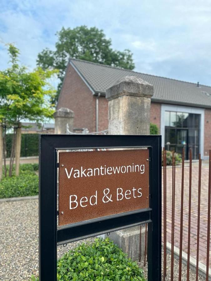 Vila Bed & Bets! Geetbets Exteriér fotografie